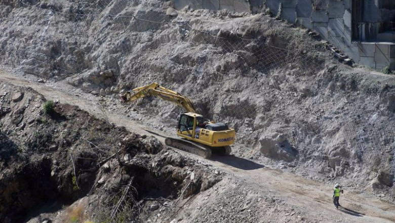 ep obras en un viaducto ep obras en un viaducto