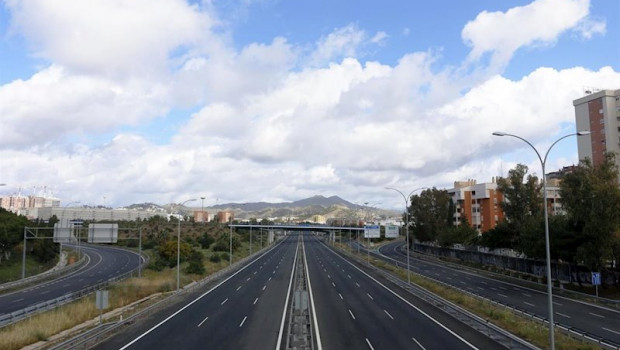 ep parte de la autovia del mediterraneo o a-7 vacia durante el estado de alarma