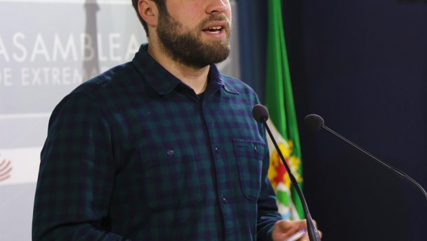 ep podemos extremadura valoracion daniel hierro datos epa corrupcion pp almendralej