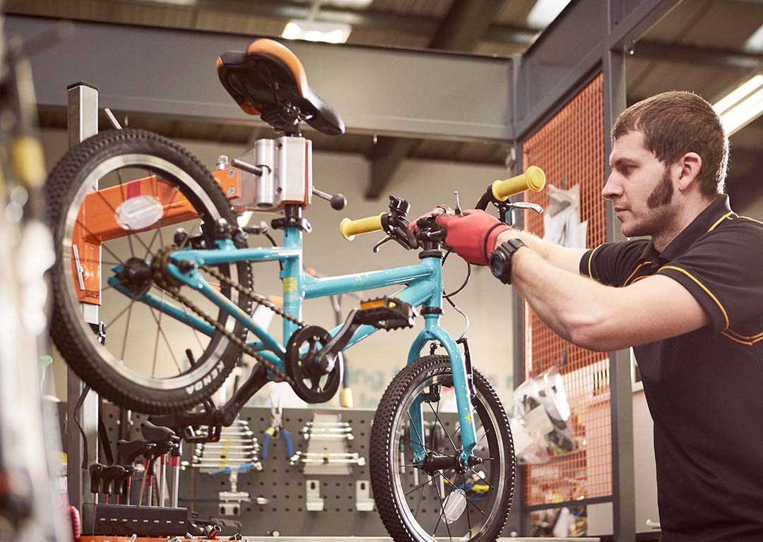 Wiggle online deals bike shop