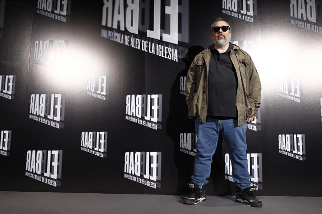 Álex de la Iglesia finaliza el rodaje de la película El bar | EUROPA PRESS ep alexla iglesia finalizarodajela peliculabar