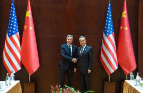 ep antony blinken y wang yi durante la reunion de la asean en laos