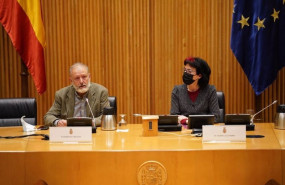 ep archivo   los diputados de unidas podemos roberto uriarte y marisa saavedra en una imagen de