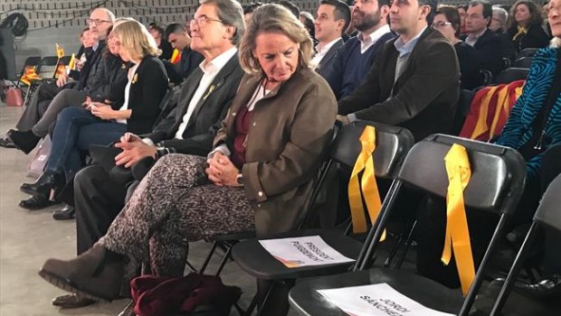 ep artur mas pdecat yesposa helena rakosnik