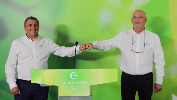 ep de izqda a derecha jaume fornes presidente fenie energia y carlos moya expresidente