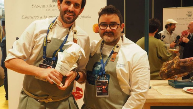 ep el chef de quinque madrid carlos griffo ganador de la mejor croqueta de jamon iberico de espana