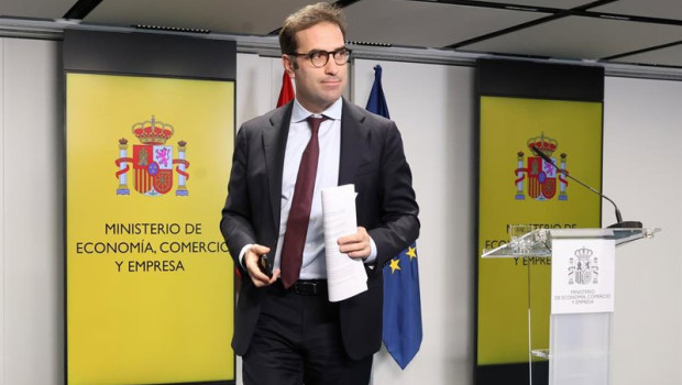 ep el ministro de economia comercio y empresa carlos cuerpo ofrece declaraciones a los medios tras ep el ministro de economia comercio y empresa carlos cuerpo ofrece declaraciones a los medios tras