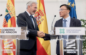 ep el presidente azcon saluda a andy wu director general de cse