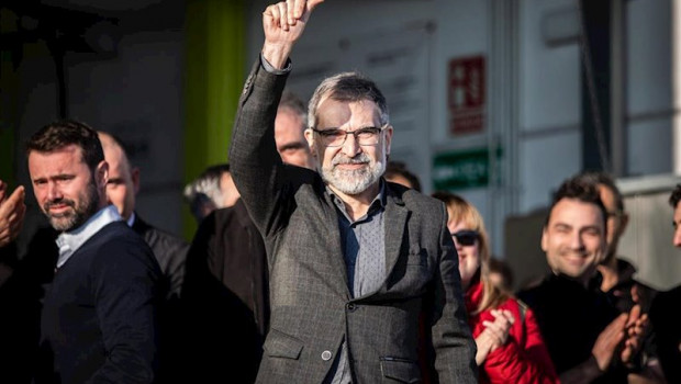 ep el presidente de mnium cultural jordi cuixart al ir a trabajar a su empresa el jueves
