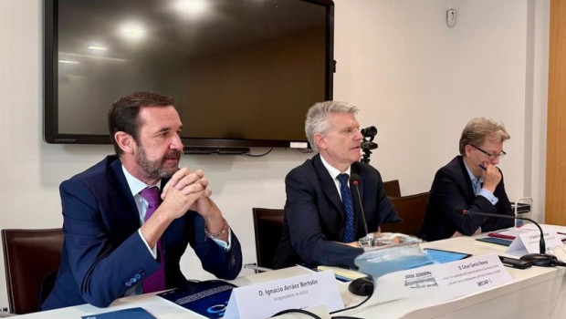 ep el vicepresidente de aedaf ignacio arraez elcatedratico de derecho financiero y tributario de la