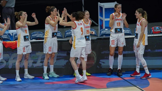 ep espanamedira aanfitriona serbiala finaleurobasket