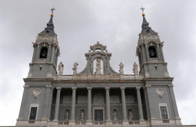 ep fachada de la catedral de la almudena