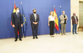 ep firma de la prorroga de los erte de izda a dcha gerardo cuerva cepyme jose luis escriva ministro ep firma de la prorroga de los erte de izda a dcha gerardo cuerva cepyme jose luis escriva ministro