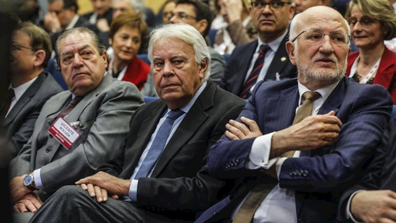 ep i-d el presidente de ave vicente boluda el exvicepresidente del gobierno felipe gonzalez y el
