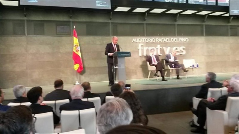 Luis de Guindos, vicepresidente del Banco Central Europeo, en su intervención en un acto organizado en Madrid por la Fundación Rafael del Pino. | EUROPA PRESS ep luis de guindos vicepresidente del banco central europeo en su intervencion en un acto organizado
