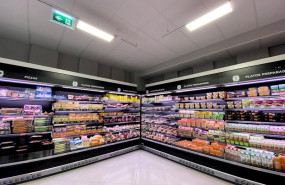 ep neveras con platos preparados en un supermercado de madrid