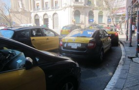 ep taxisbarcelonauna paradavia laietana