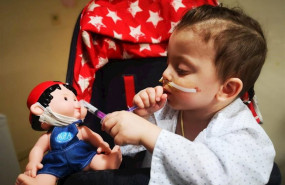 ep victor un nino de barcelona trasplantado de seis organos en el hospital la paz
