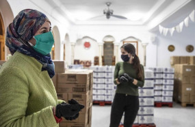 ep zofra la jefa de comunicacion de la mezquita situada en la calle mendez nunez 47 chequea junto a