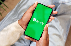 image of the news Spotify posts surprise loss despite solid user growth