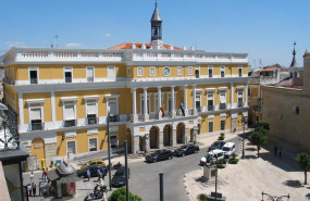 ep archivo fachada del ayuntamiento de badajoz ep archivo fachada del ayuntamiento de badajoz