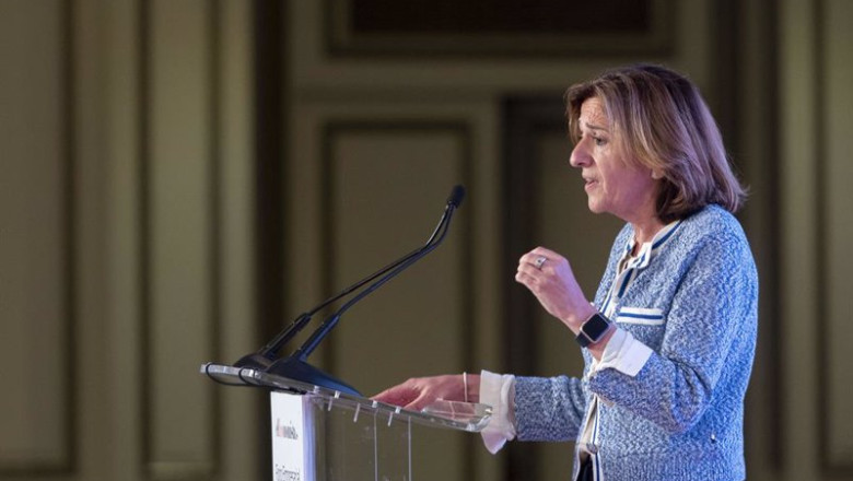 ep archivo la presidenta de unespa mirenchu del valle inaugura el foro empresarial los grandes ep archivo la presidenta de unespa mirenchu del valle inaugura el foro empresarial los grandes