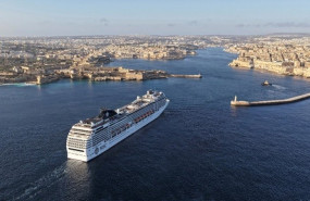 ep comienza la remodelacion del msc poesia antes de su debut por alaska en mayo