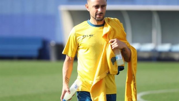 ep delanterorcd espanyol sergio garciaun entrenamiento