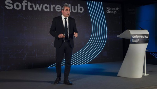 ep el director de estrategia de renault group y presidente director general de renault group iberia