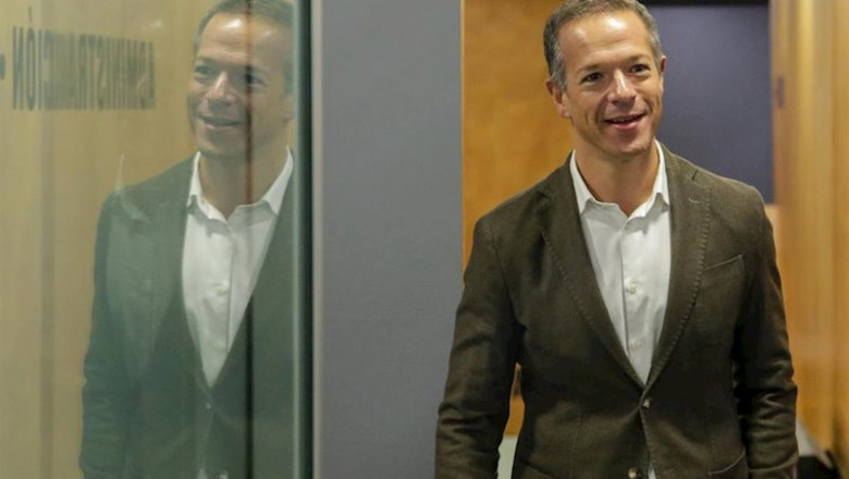 ep el portavoz del grupo socialista en el senado ander gil a su llegada a la presentacion del numero