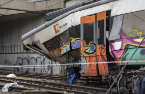 ep el tren accidentado a 21 de enero de 2026 en gelida barcelona catalunya espana ayer descarrilo un