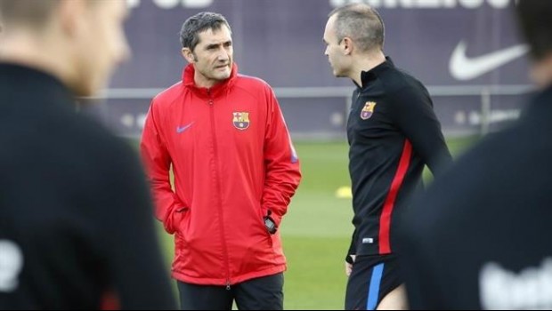 ep iniestaernesto valverdeun entrenamientobarcelona