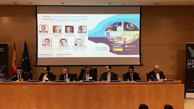 ep jornada electro-movilidad y cambio climatico organizada por la asociacion espanola de fabricantes