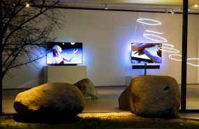 ep los televisores philips oled 983 y oled 934 en una exposicion en madrid