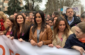 ep pancarta de cs en la manifestacion por el 8 de marzo