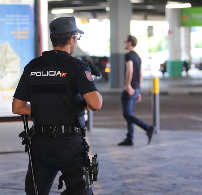 Recursos de Policía Nacional, agente, agentes, policía, policías | EUROPA PRESS ep recursospolicia nacional agente agentes policia policias 20170918112103