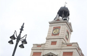 ep reloj de la real casa de correos sede del gobierno de la comunidad de madrid