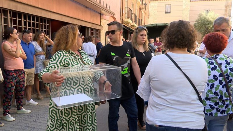 Trabajadores de Siro en la asamblea de Toro (Zamora). | EUROPA PRESS ep trabajadores de siro en la asamblea de toro zamora