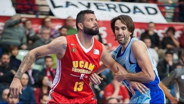 ep vitor faverani jugadorucam murcia