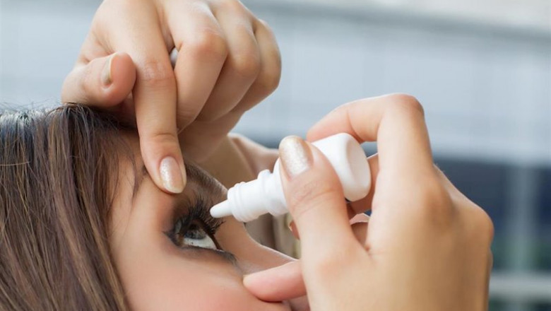 Woman using eye drop, eye lubricant to treat dry eye or allergy | CNOO - Archivo ep woman using eye drop eye lubricant to treat dry eye or allergy