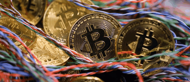 El bitcoin acelera su caída tras dispararse por encima de 58.000 dólares