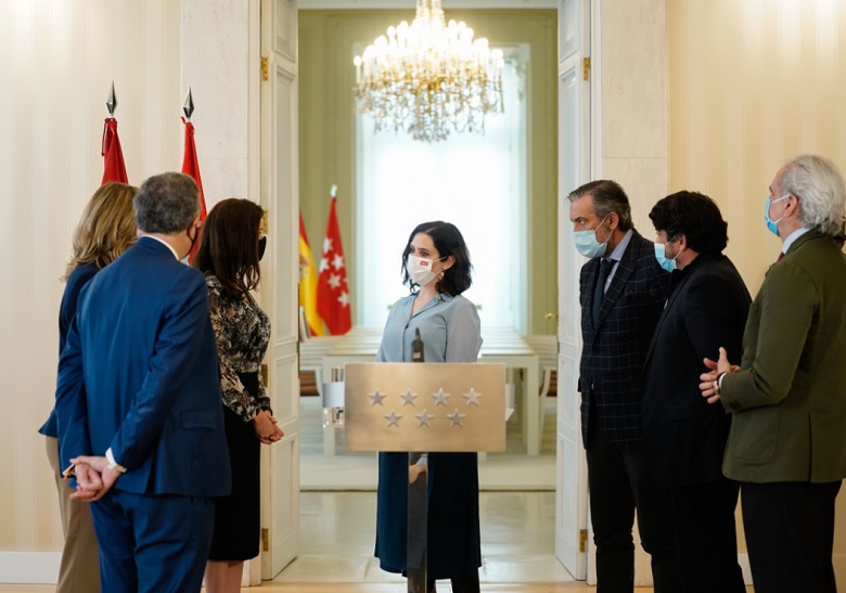 La Asamblea de Madrid recurre el adelanto electoral de Ayuso pero acepta la disolución