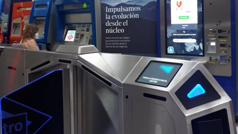 Archivo - Prototipo de Indra para los nuevos tornos de acceso a Metro de Madrid que serían utilizados por primera vez en la estación de Gran Vía. | INDRA - Archivo ep archivo prototipo de indra para los nuevos tornos de acceso a metro de madrid que serian