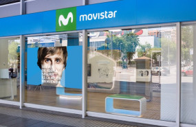 Movistar lanza Reloj TeCuida, teleasistencia para mayores y dependientes -  Telefónica España ES
