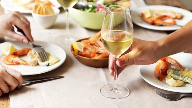 ep archivo   vinos de jerez durante una comida