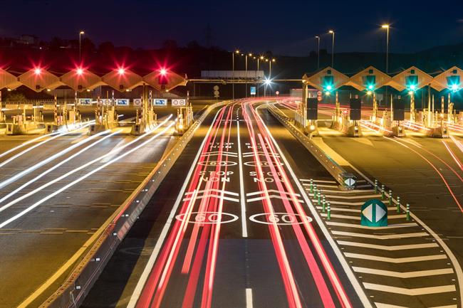 Carriles Via T sin barreras del peaje de la AP-7 en La Roca del Vallès | ABERTIS ep carriles via tbarreraspeajela ap-7la rocavalls