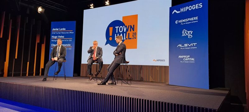 ep directivos de hipoges en el evento town hall 2024 ep directivos de hipoges en el evento town hall 2024