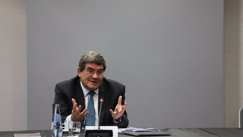 ep el ministro de inclusion seguridad social y migraciones jose luis escriva interviene en un ep el ministro de inclusion seguridad social y migraciones jose luis escriva interviene en un
