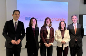 ep firma del acuerdo entre el bei y banco santander para financiar a empresas de defensa seguridad