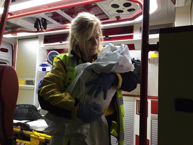 Hallada una bebé abandonada en Tetuán | EMERGENCIAS MADRID ep halladabebe abandonadatetuan